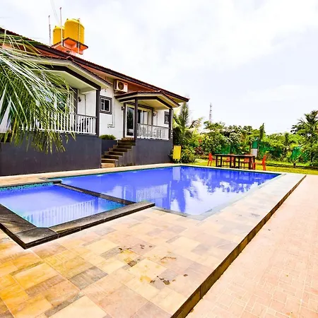 Hotel Yoyogoa Vagator Retreat